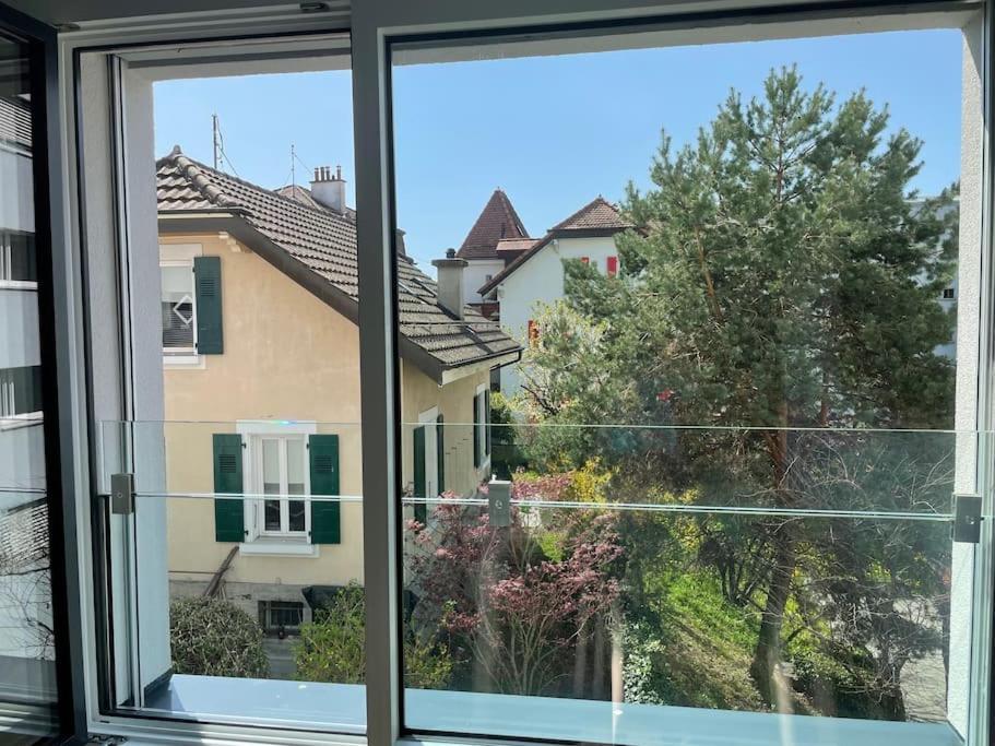 Apartamento Proche Lausanne: Studio Bien Equipe Prilly Exterior foto